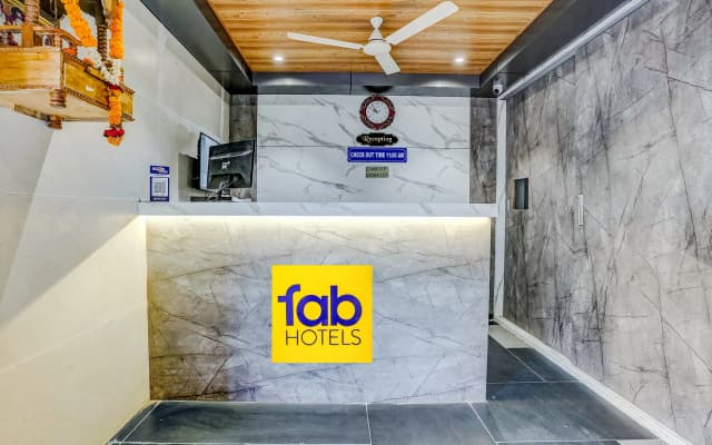 FabHotel Pancharatna Regency