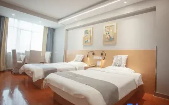 Rujia Pebble Hotel (Baoying Anyi East Road, Baoying  Yangzhou)