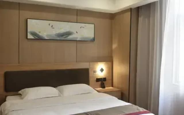 Shankee Hotel (Nanchang Chengbihu Park)
