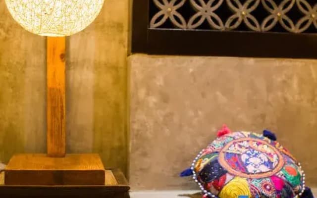 Yixunli Theme Hotel