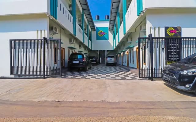 OYO Life 92691 Mc Kost Syariah