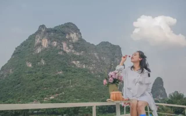 Range Rover Court Hotel (Yulonghe Branch in Yangshuo)