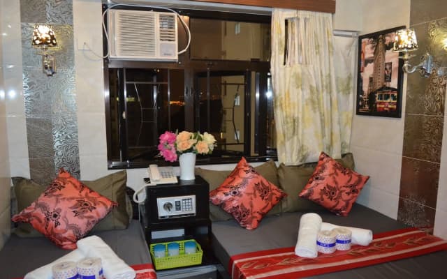 Skyview Hostel