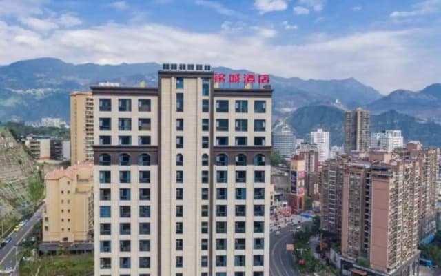 City Hotel