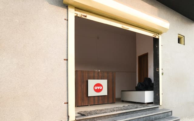 Hotel O by OYO Royal Place