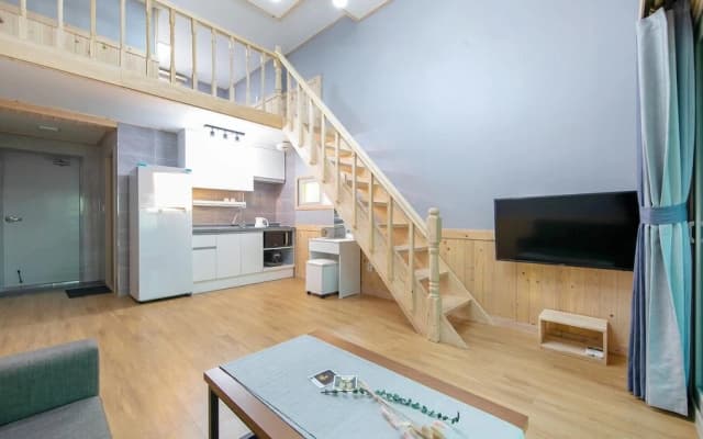 Yeosu Geumo Island Joy Pension