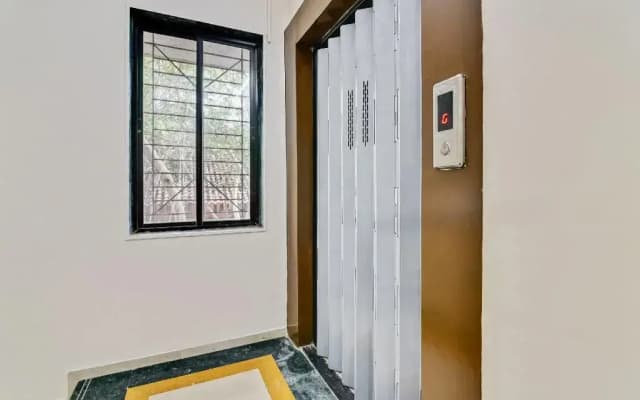 Hotel Sunshine Executive by OYO Rooms