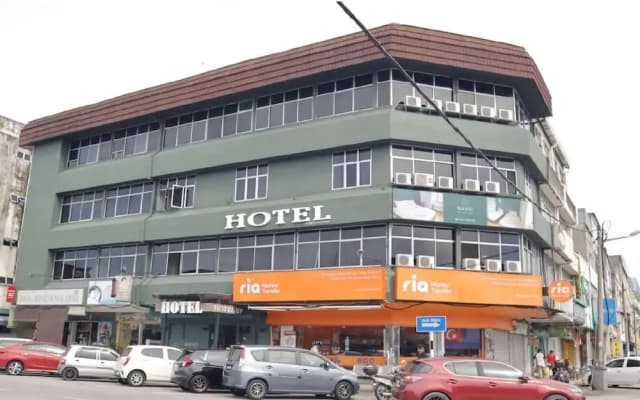 Room V Jalan Jenang