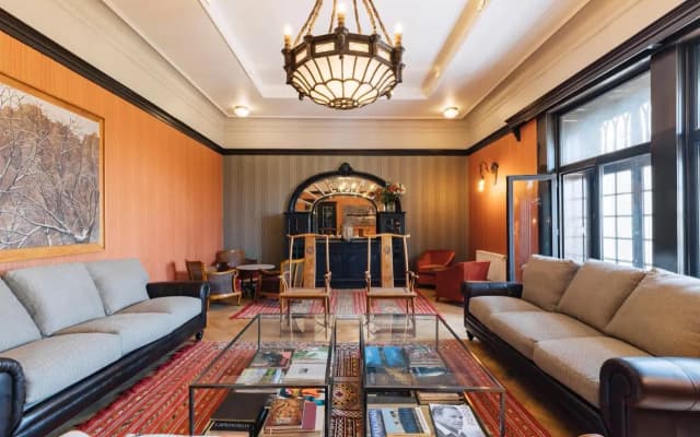 Casablu Hotel