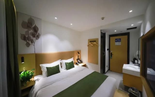 Green Tree Inn Guangxi Wuzhou Xinxing Second Road