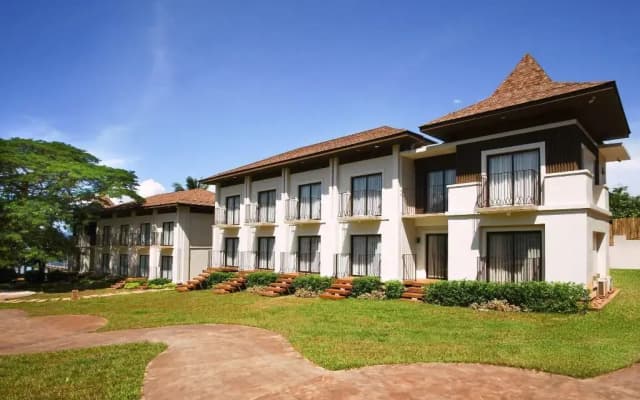 Bacau Bay Resort Coron