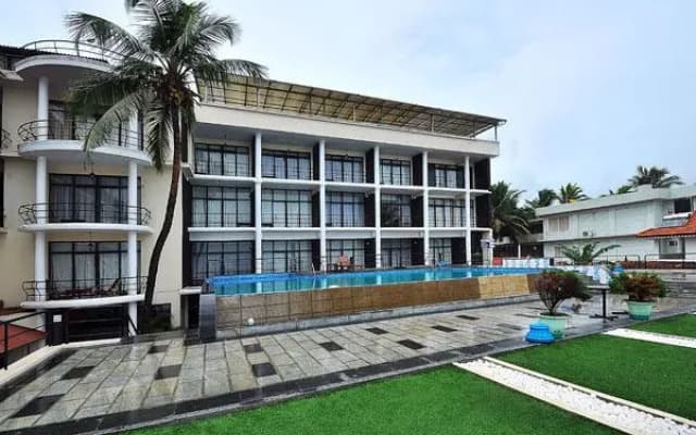 Newton Neelakanta Boutique – Kovalam