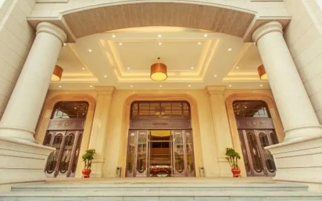 Liangdu Impression Hotel (Liupanshui Wanda Plaza)