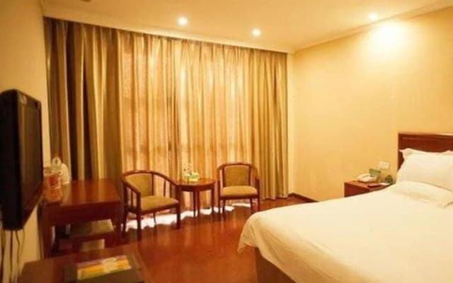 GreenTree Inn Heze Mudan Road Bus Terminal Station Express Hotel