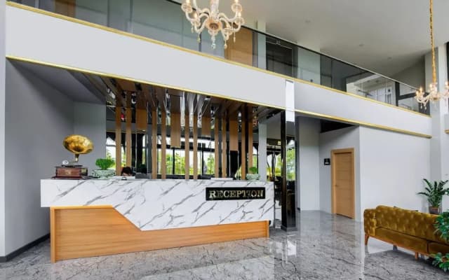 Emay Otel