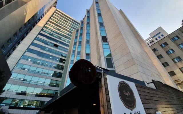 648 Hotel
