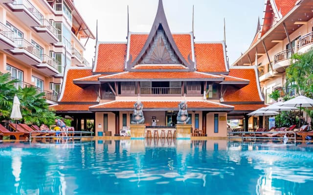 Курорт Nipa Resort