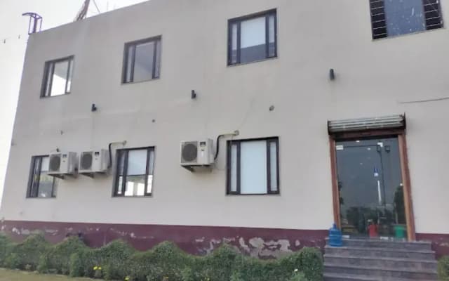 Hotel Shree Ji Inn