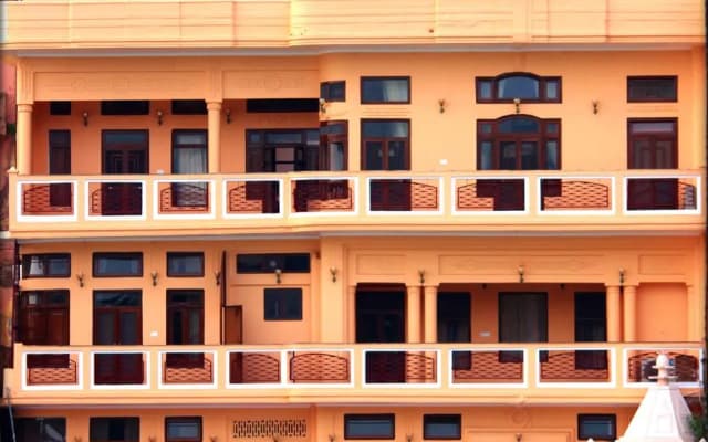 Devnadi Hotel