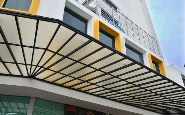 TF Riverside Hotel