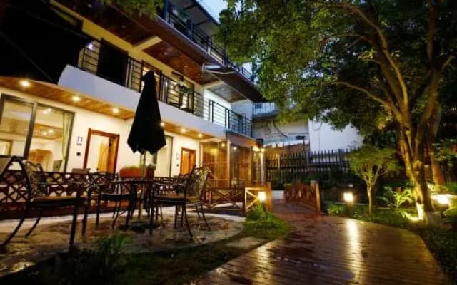 Hangzhou We Garden Hostel
