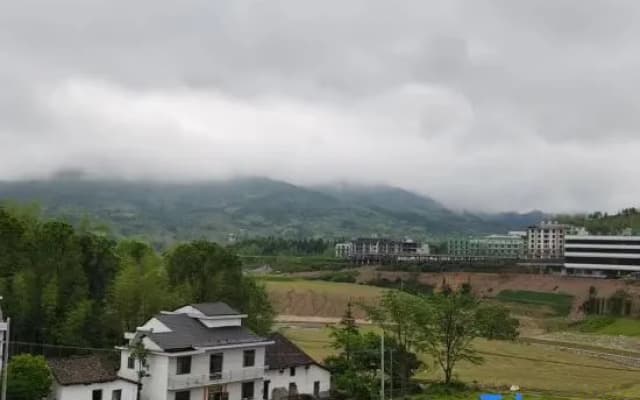 Wugong Mountain Yunlin Pavilion B & B