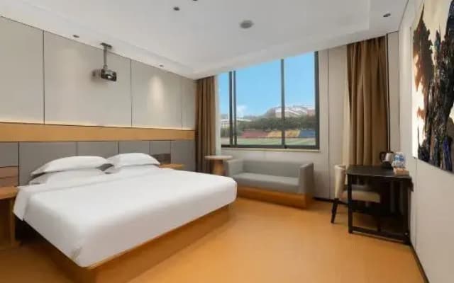 Elton Hotel Chongqing Energy Vocational College Branch