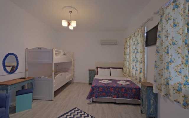 Adrasan Hotel
