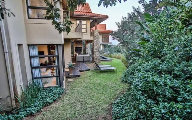 Zimbali 4 Bedroom with pool ZHB1