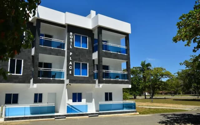 Rosil Place Aparthotel by the Beach