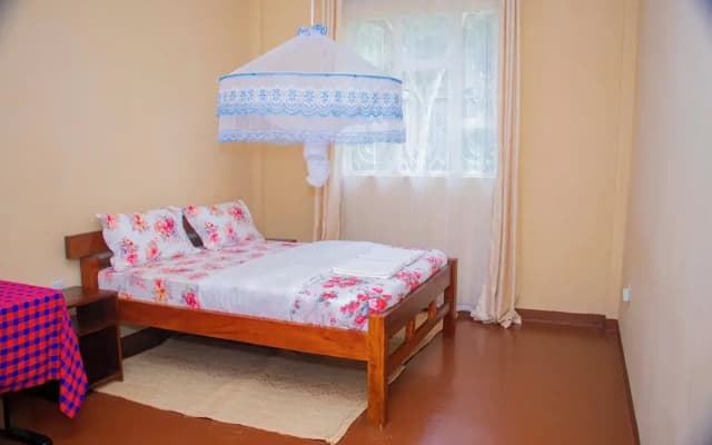 Shamba Hostel