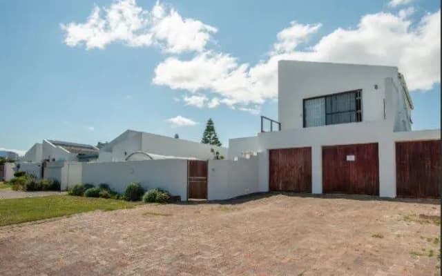 Safe, Accessible Venue Near Muizenberg for Accommodation and Events