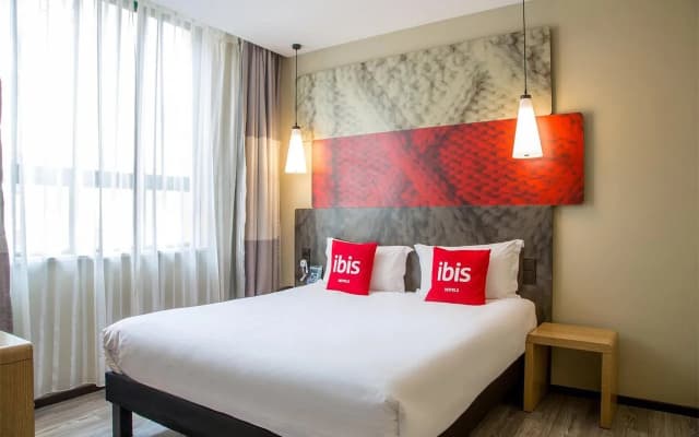 ibis Lanzhou Wuquan Square
