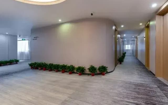 Touke Hotel (Huishui River Road, Pingyang)