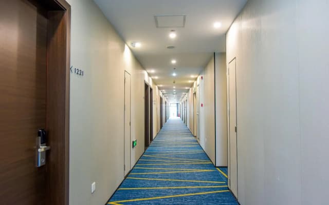 Starway Hotel Shengzhou