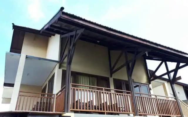 Lava View Lodge
