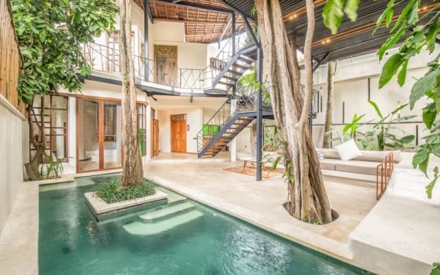 Stylish 2-br Villa With Pool, 800m Canggu Beach