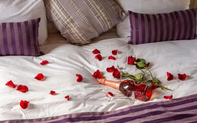Bedrock Executive Top Floor En-Suite Studio