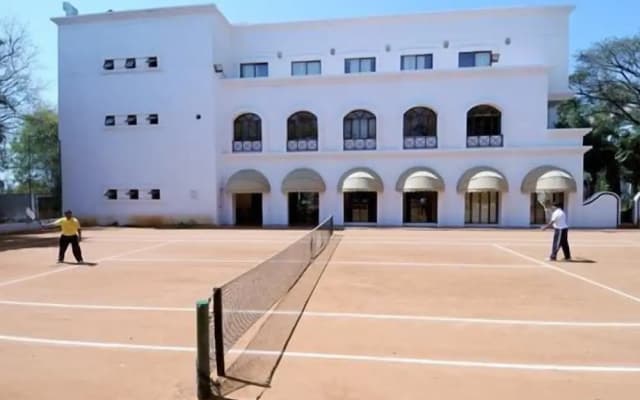 Golden Palms Hotel And Spa