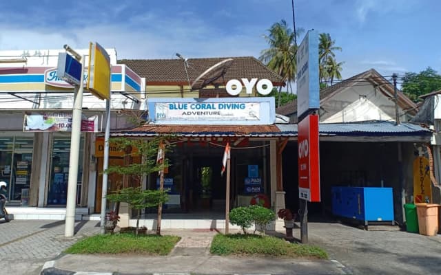 OYO 2408 Bc Inn