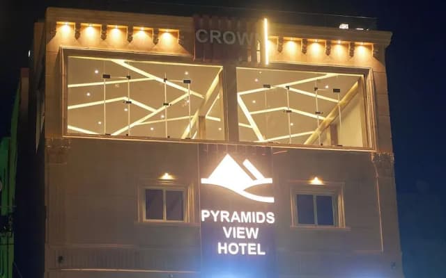 Crown Pyramids View Hotel