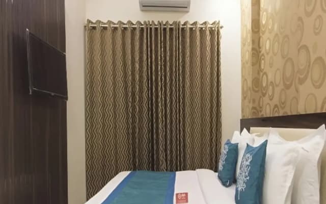 Bramharaj By Glitz Hotels