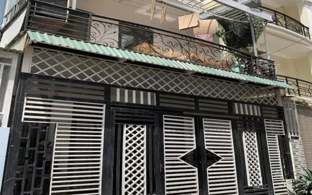 OYO 1248 Quyen House