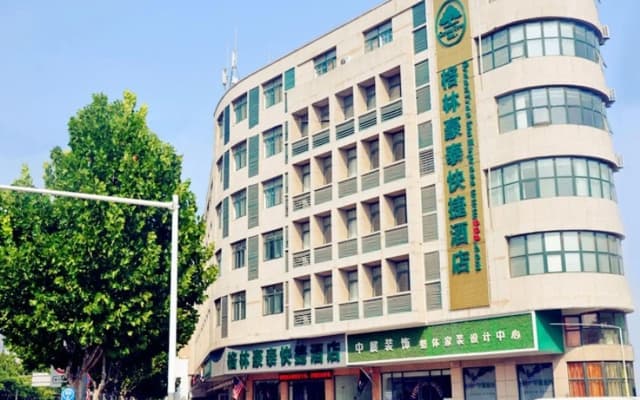 Greentree Inn Xuzhou Benteng Avenue Express Hotel