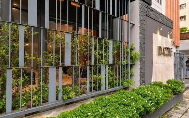 Dazzle Residence