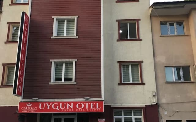 Uygun Otel