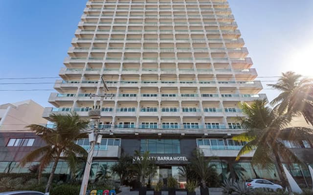 Royalty Barra Hotel