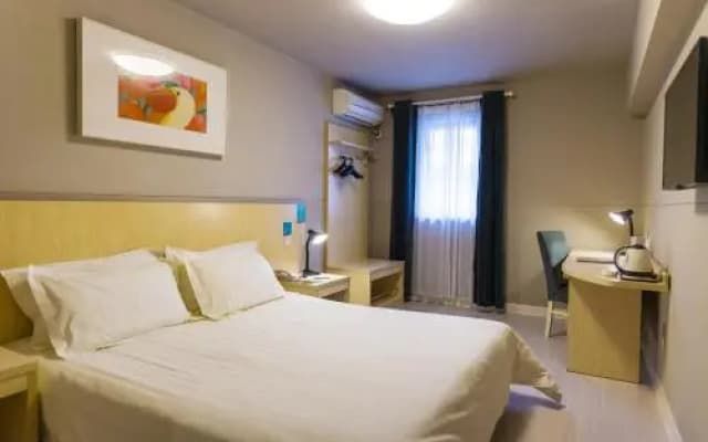 Jinjiang Inn Yantai Penglaige Zhonglou North Road