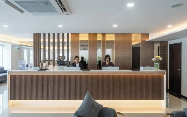Samutprakarn Hotel