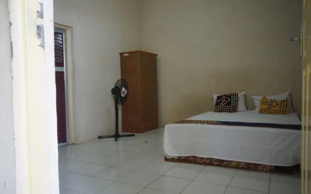 Hotel O Hunian 99